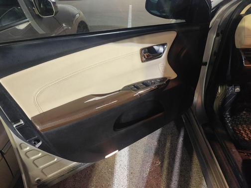 2016 Toyota Avalon XLE Premium