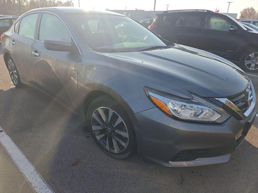 2017 Nissan Altima 2.5 SV