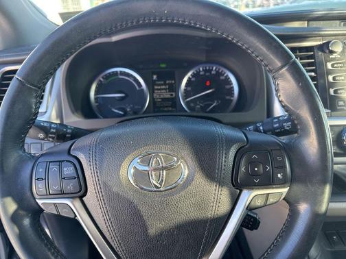 2017 Toyota Highlander Hybrid Limited