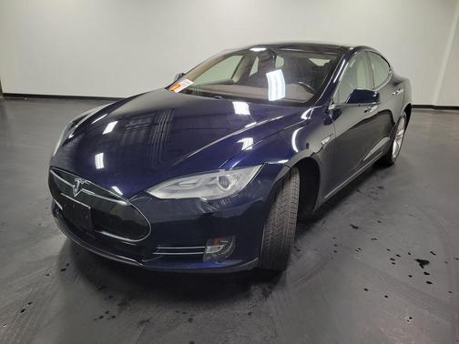 2015 Tesla Model S 85D