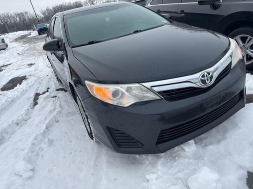 2014 Toyota Camry LE