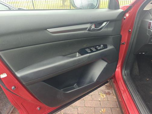 2018 Mazda CX-5 Sport