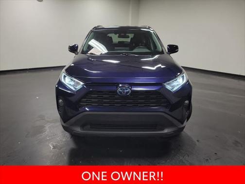 2020 Toyota RAV4 Hybrid XLE