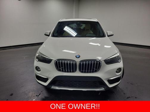 Alpine White 2018 BMW X1 sDrive28i