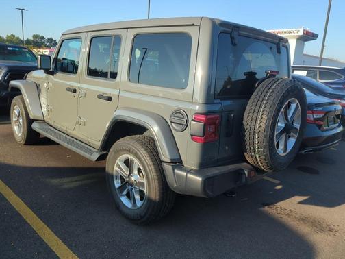2020 Jeep Wrangler Unlimited Sahara