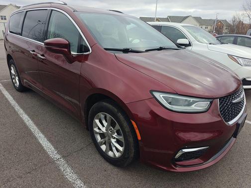 2021 Chrysler Pacifica Touring L