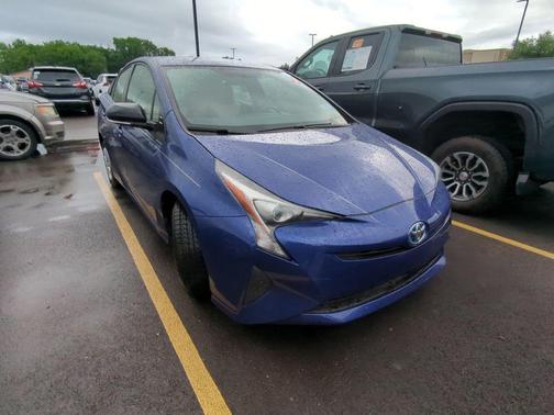 Blue Crush Metallic 2016 Toyota Prius Two