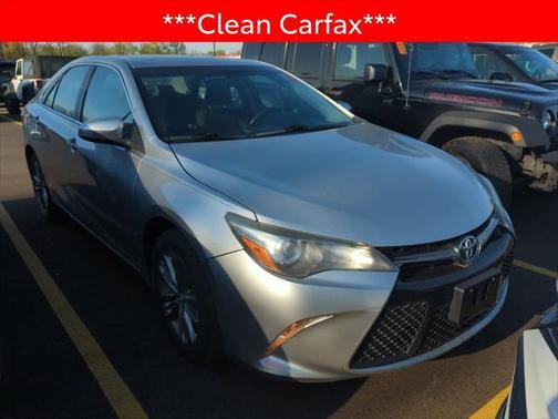 2016 Toyota Camry SE