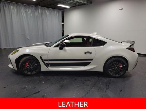 2024 Toyota GR86 Base