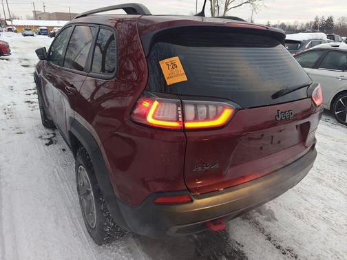 2020 Jeep Cherokee Trailhawk