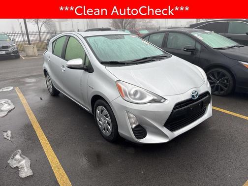 2016 Toyota Prius c Two