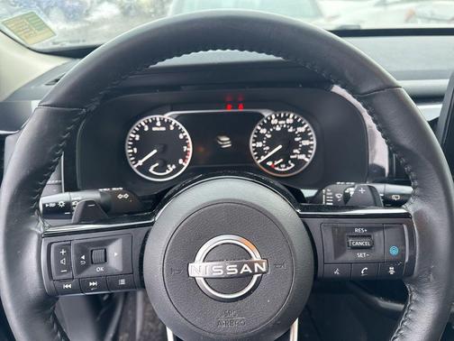 2022 Nissan Pathfinder SV 4WD