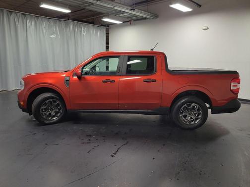 Hot Pepper Red Metallic Tinted Clearcoat 2023 Ford Maverick XLT