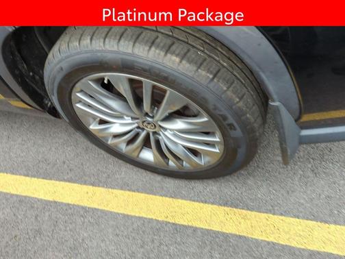 2020 Toyota Highlander Platinum