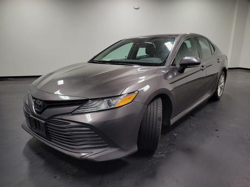 2020 Toyota Camry XLE