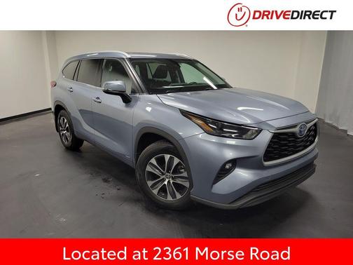 2022 Toyota Highlander Hybrid XLE