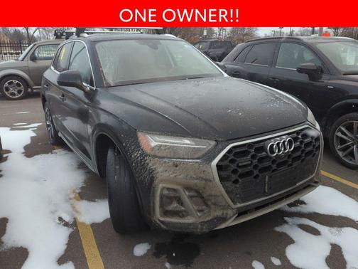 2022 Audi Q5 45 S line Premium Plus