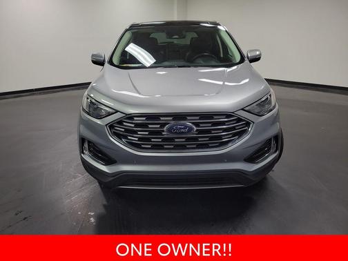 Iconic Silver Metallic 2023 Ford Edge Titanium