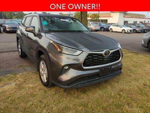 2024 Toyota Highlander LE
