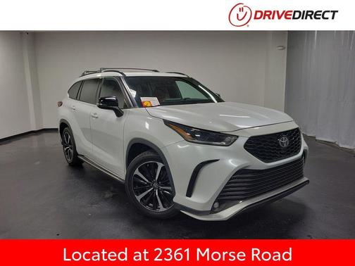 Wind Chill Pearl 2022 Toyota Highlander XSE