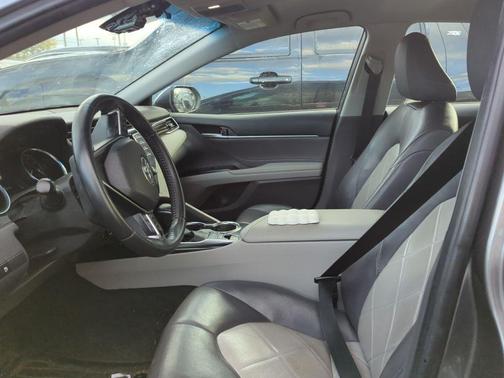 2018 Toyota Camry XLE