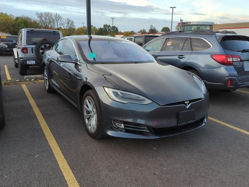 2018 Tesla Model S 75D