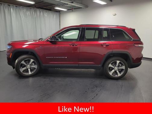 Velvet Red Pearlcoat 2024 Jeep Grand Cherokee 4xe Base