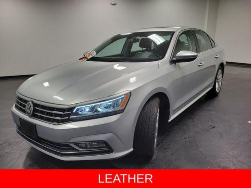 2017 Volkswagen Passat 1.8T SEL Premium