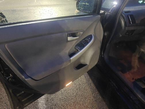 2011 Toyota Prius IV