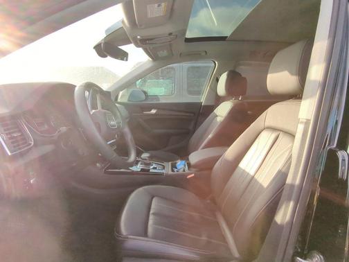 2021 Audi Q5 45 Premium