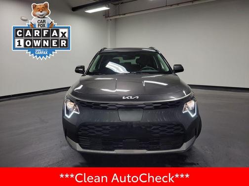 Graphite Gray 2024 Kia Niro EV Wind