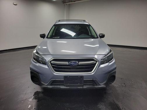 2019 Subaru Outback 2.5i