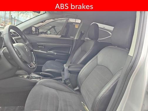 Alloy Silver Metallic 2023 Mitsubishi Outlander Sport SE