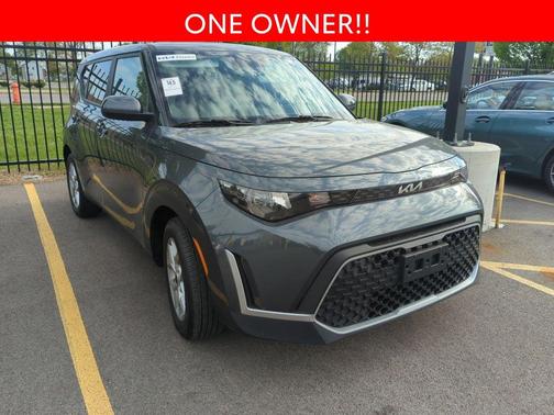Gravity Gray 2025 Kia Soul LX