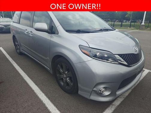 2015 Toyota Sienna SE