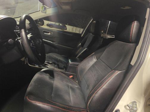 2015 Toyota Camry XSE