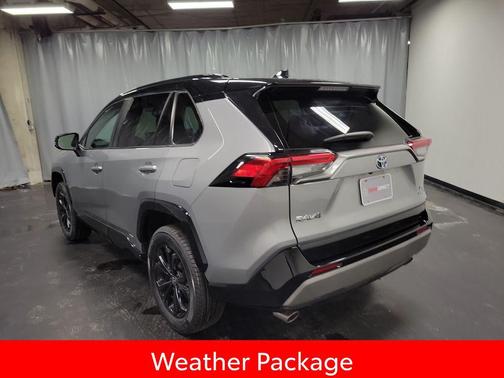 2024 Toyota RAV4 Hybrid SE