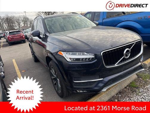 Magic Blue Metallic 2019 Volvo XC90 T6 Momentum