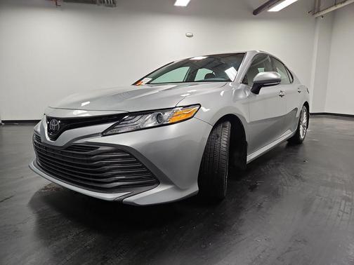 2019 Toyota Camry XLE