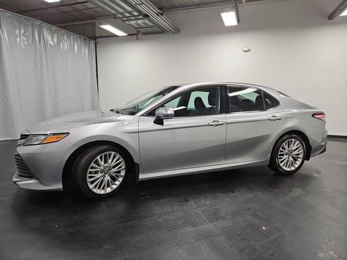 2019 Toyota Camry XLE