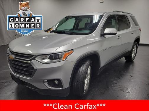 2021 Chevrolet Traverse LT Cloth