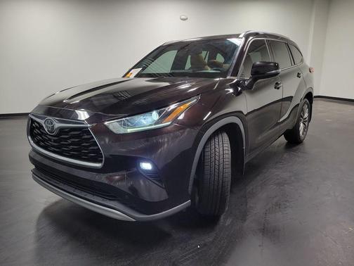 2020 Toyota Highlander Platinum