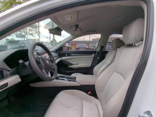 Platinum White Pearl 2021 Honda Accord LX 1.5T