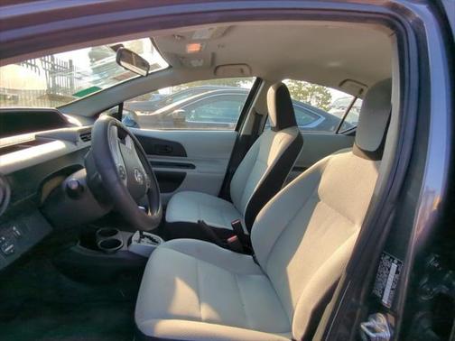 2014 Toyota Prius c One