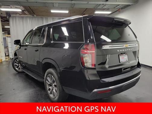 2022 Chevrolet Suburban LT