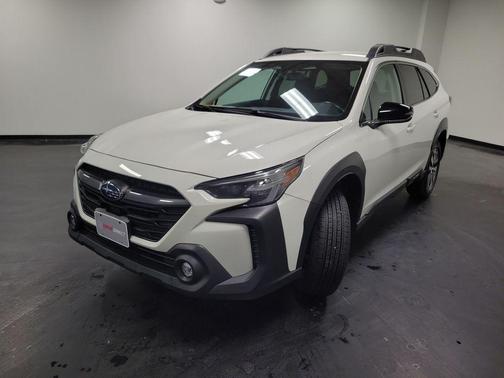 Crystal White Pearl 2023 Subaru Outback Premium