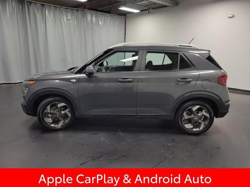 Ecotronic Gray 2025 Hyundai VENUE SEL