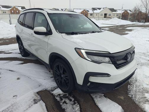 2021 Honda Pilot AWD Black Edition