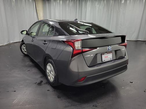 2019 Toyota Prius LE