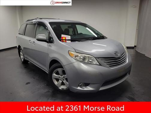2015 Toyota Sienna LE